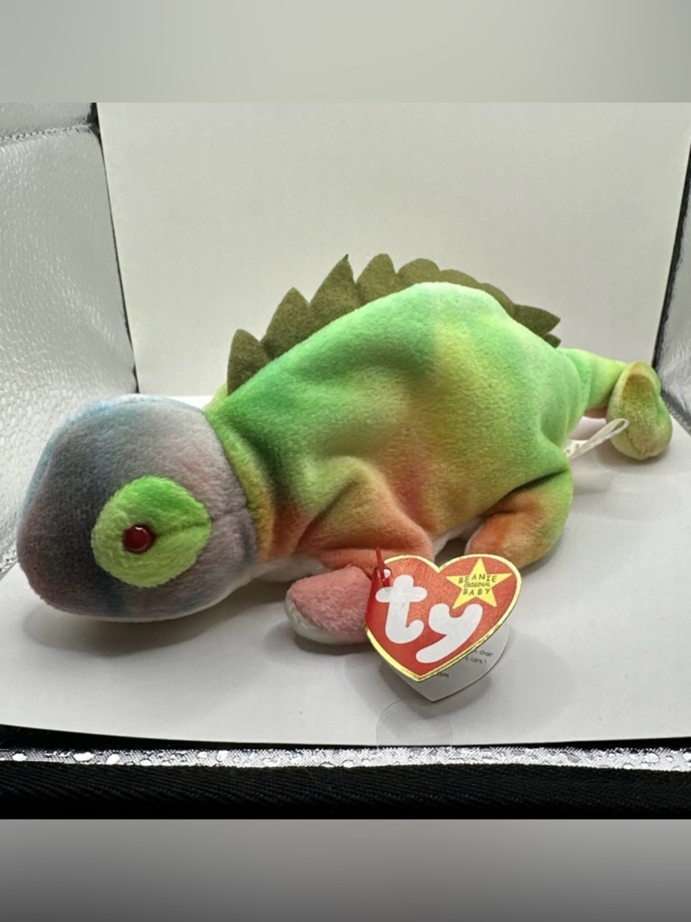 Iggy the Iguana TY Beanie Baby NWT